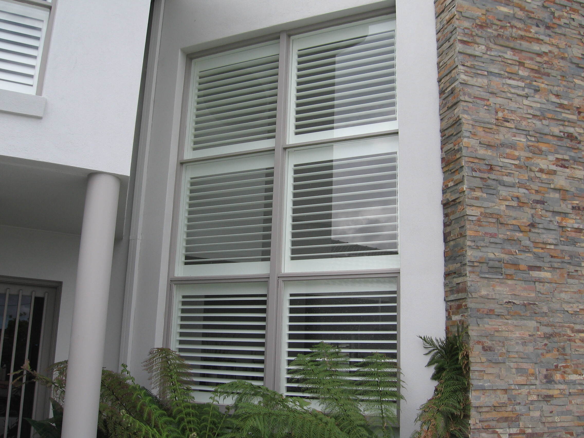 89mm painted cedar plantation shutters 1 metre wide panels 